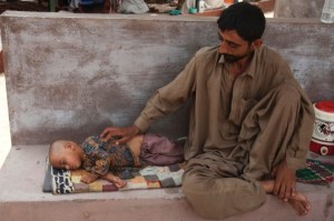 Karachi heat wave claims over 1,000 lives in Pakistan - CNN.com